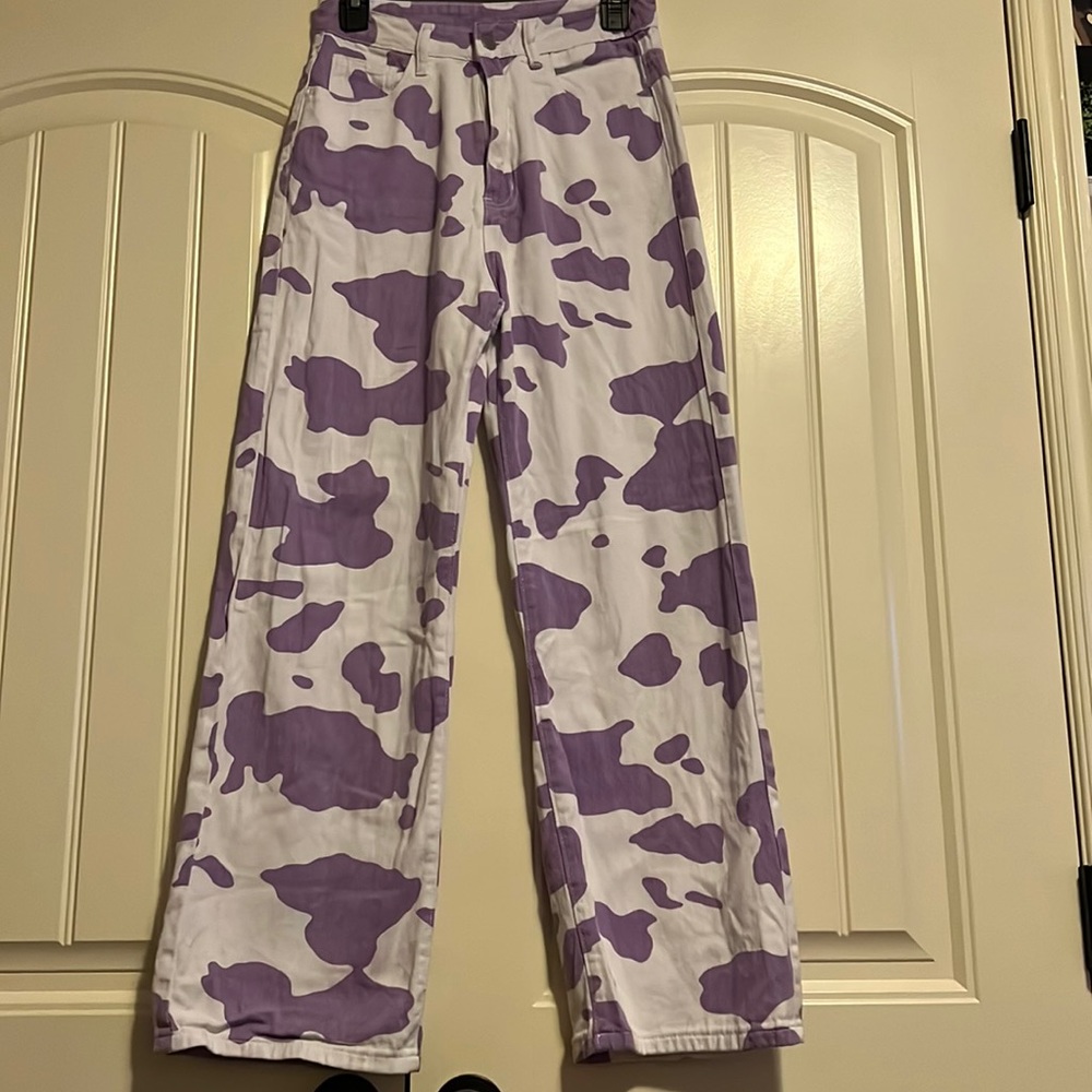 Purple Cowprint jeans
